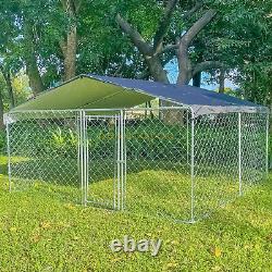 Cage pour chien en métal de 10x10 pi avec toit et couverture pour enclos extérieur de grande taille à la ferme.